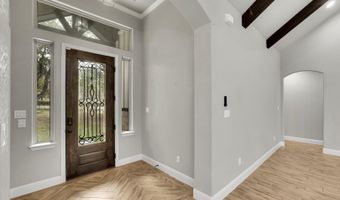 839 Shady Grv, Adkins, TX 78101