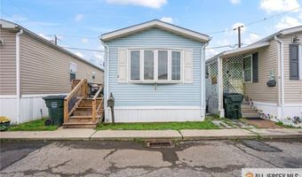 4 Jessie Ln, Avenel, NJ 07001