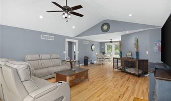 10700 SE Crabapple Rd, Agency, MO 64401