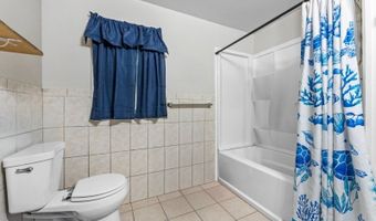 67 Elm St, Andover, NJ 07801