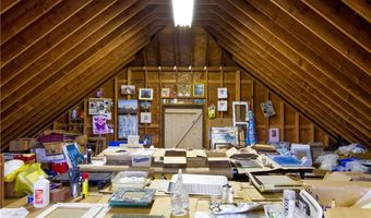 1501 Beacon Hill Rd, Block Island, RI 02807