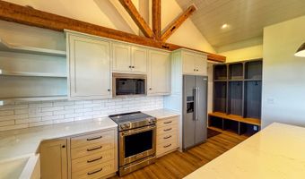 1471 576th Ave, Albia, IA 50150