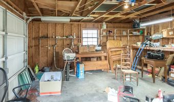 542 Ga Highway 64, Alma, GA 31510