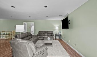 774 Cooper Rd, Glocester, RI 02814