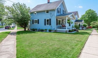 611 West St, Amherst, OH 44001