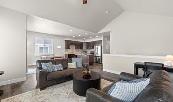 3615 RED FEATHER Trl, Cheyenne, WY 82001