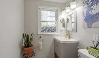 5 Elm St 2, Acton, MA 01720