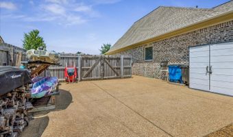 51 JOHNSBOROUGH Cv, Atoka, TN 38004