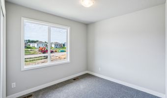 25091 Bluebird Cir, Adel, IA 50003