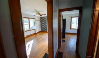 43 Pomeroy Rd, Athens, OH 45701