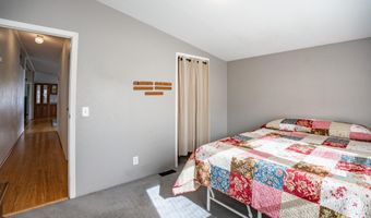 1856 Becca Ct SE, Albany, OR 97322