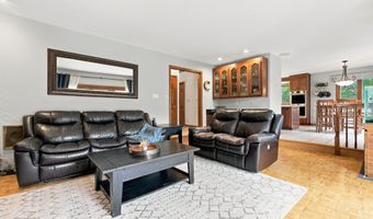 37 Valerie Dr, Bolton, CT 06043