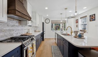8719 SAGAMORE Rd, Philadelphia, PA 19128