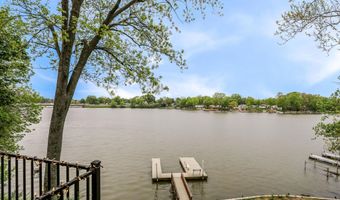 17 Point Ln, Arcadia, IN 46030