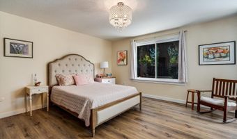 113 Sherwood Dr, Santa Rosa, CA 95405