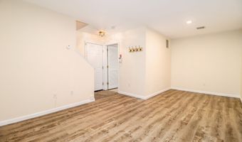 2303 Eaton Ct 2303, Danbury, CT 06811
