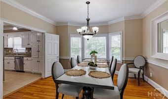 124 Pin Oak Ct, Athens, GA 30606