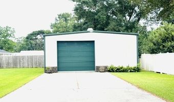 505 Martin Luther King Junior St, Baldwin, LA 70514