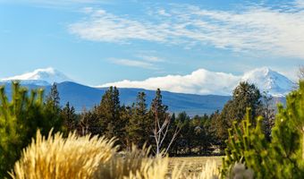3859 NE Oakside Lp, Bend, OR 97701