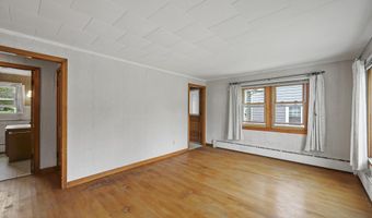 34 Anthony St, Adams, MA 01220