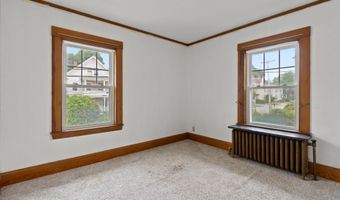 175 Summer St, Auburn, ME 04210