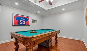 11806 E Arbor Dr, Anchorage, KY 40223