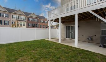16501 TORTOLA Dr, Accokeek, MD 20607