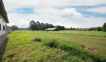 111 LLOYD HENDERSON Rd, Beebe, AR 72012