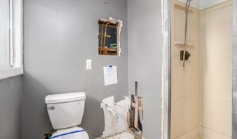 61 Barry Rd, Worcester, MA 01609