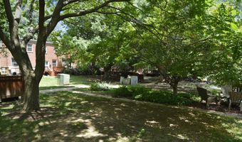 2600 16TH St S 696, Arlington, VA 22204