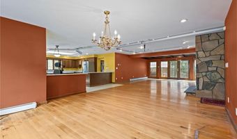 300 Twin River Rd, Lincoln, RI 02865
