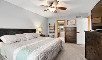 2703 10th Ave SW, Austin, MN 55912