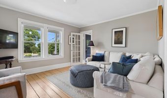 12 Cherry St, Bath, ME 04530