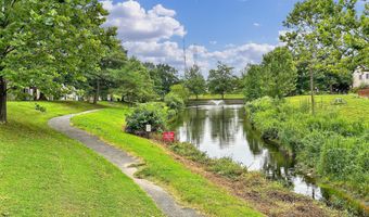 6925 MARY CAROLINE Cir H, Alexandria, VA 22310