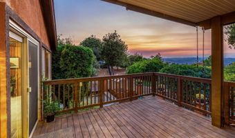 2260 E Mission Rd, Fallbrook, CA 92028