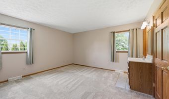 5018 Morse Rd, Alexandria, OH 43001
