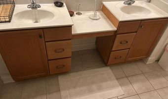 102 MERIDIAN Blvd, Bear, DE 19701