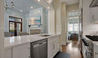 17 Boat House St, Bluffton, SC 29910