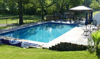 822 138th St 34, Amery, WI 54001