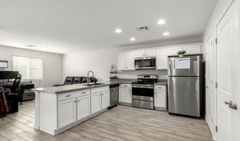 15180 S Diablo Rd, Arizona City, AZ 85123