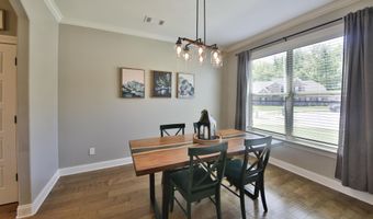 402 S CHINKAPIN Dr, Atoka, TN 38004
