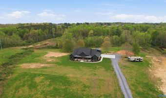 1332 Shoal Creek Trl NE, Arab, AL 35016
