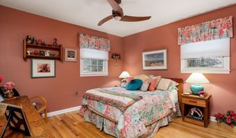 9 Poe Ln Rd2, Allentown, NJ 08501