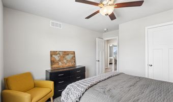 1235 NW 33rd Ln, Ankeny, IA 50023