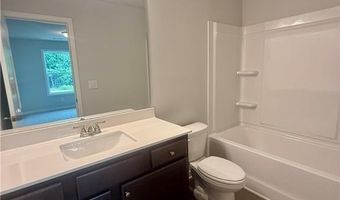 104 Chickadee Ct, Auburn, GA 30011