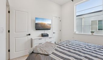 2870 Derbyline Ln, Alameda, CA 94501