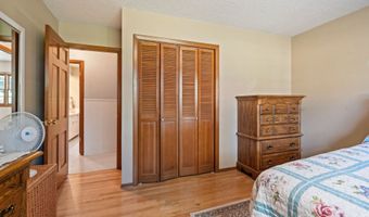 16390 SE HILLSIDE Ln, Milwaukie, OR 97267