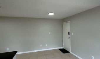 2301 FARRINGTON Ave 03-301, Alexandria, VA 22303
