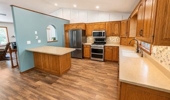 2309 River Rd, Algona, IA 50511
