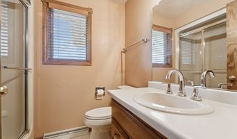 330 W FLORIDA Ave, Appleton, WI 54911